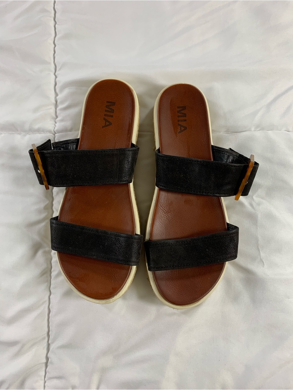 Pre loved MIA sandals womens size 9